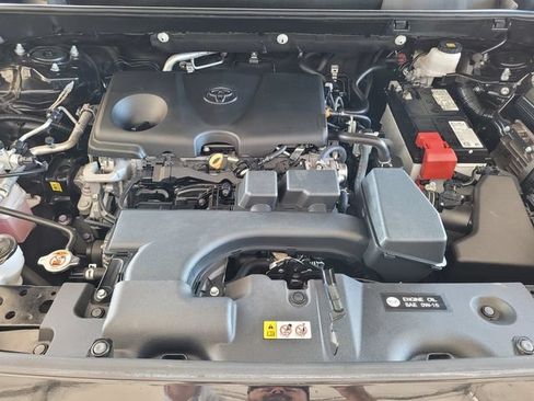 Used 2024 Toyota RAV4 LE FWD image 27