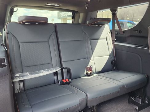 New 2026 GMC Yukon XL AT4 w/ AT4 Premium Plus Package AWD/4WD image 53