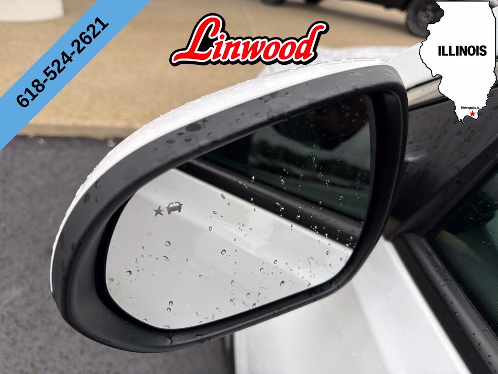 Used 2024 Buick Encore GX Preferred w/ Advanced Technology Package FWD image 12