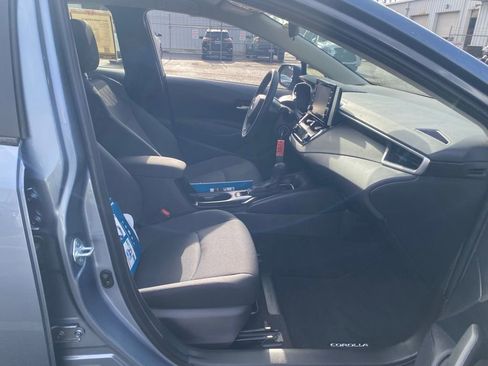 Used 2021 Toyota Corolla LE image 18