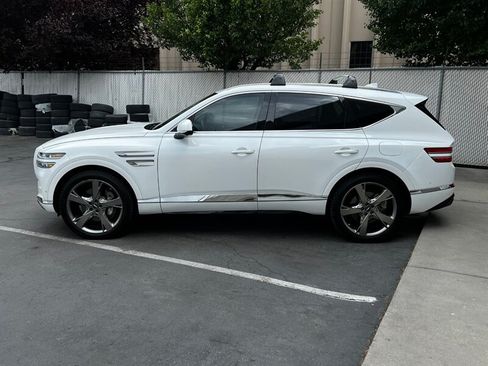 Used 2023 Genesis GV80 2.5T w/ Prestige Package AWD/4WD image 4