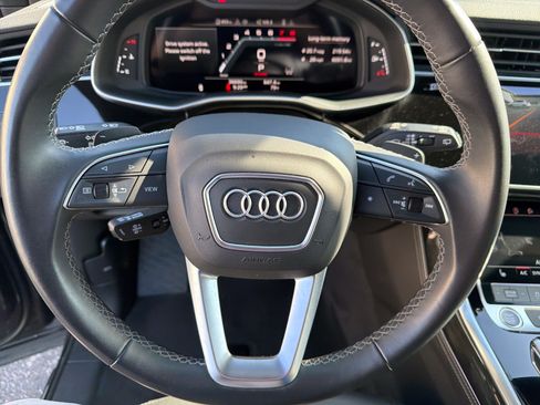 Used 2025 Audi Q7 3.0T Premium Plus AWD/4WD image 22