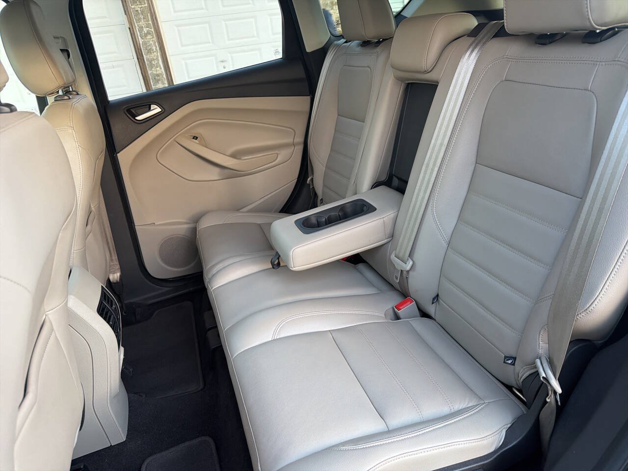 Used 2018 Ford Escape SEL FWD image 13