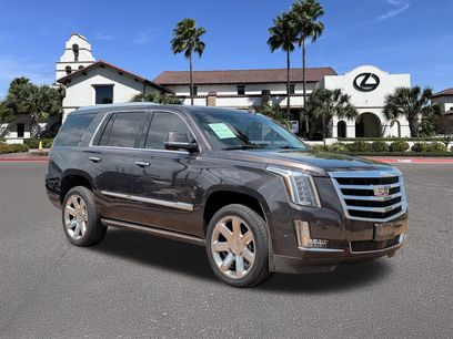 Used 2017 Cadillac Escalade Premium Luxury