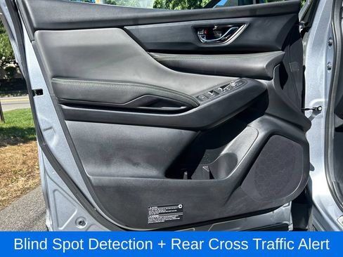 Used 2025 Subaru Ascent Onyx Edition AWD/4WD image 13