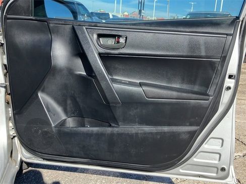 Used 2014 Toyota Corolla L image 10