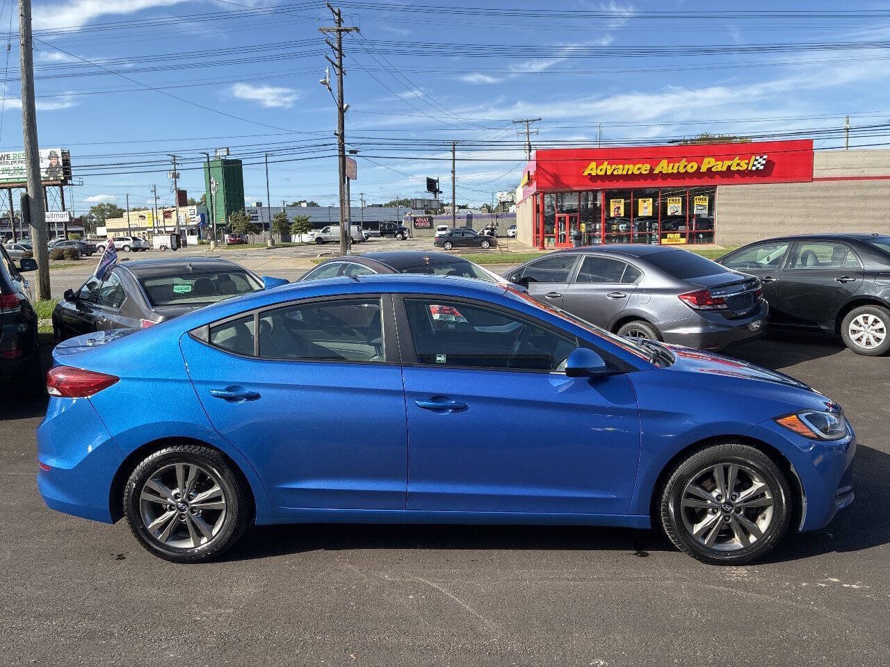 Used 2017 Hyundai Elantra SE FWD image 5