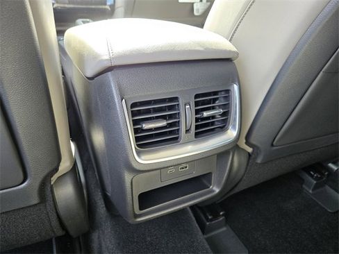 New 2025 INFINITI QX50 Luxe image 18