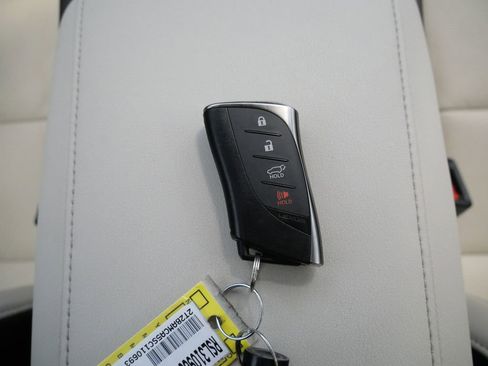 Certified 2025 Lexus RX 350 AWD w/ Convenience Package image 31