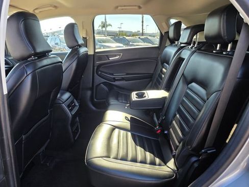 Used 2024 Ford Edge SEL image 15