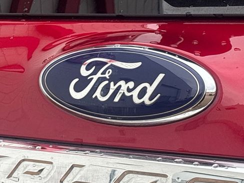 Used 2017 Ford Explorer Limited image 34