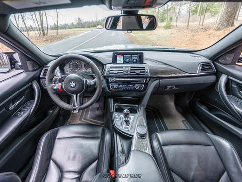Used 2018 BMW M3 image 54