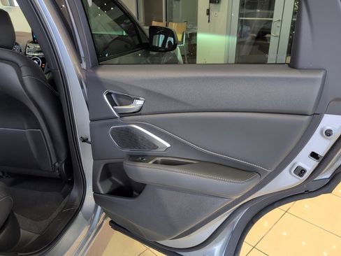 New 2026 Acura RDX SH-AWD image 13