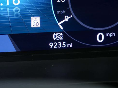 Certified 2025 Volkswagen Atlas SEL Premium R-Line image 6