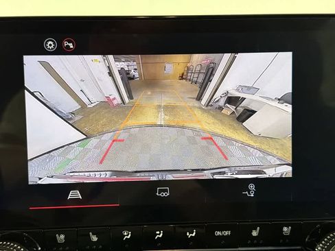 New 2026 GMC Canyon AT4 w/ AT4 Premium Package image 59