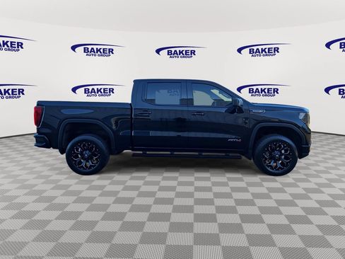 Used 2024 GMC Sierra 1500 AT4 w/ Technology Package AWD/4WD image 4