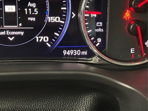 Used 2020 GMC Acadia Denali w/ Denali Ultimate Package image 49