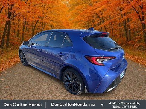 Used 2025 Toyota Corolla XSE image 6