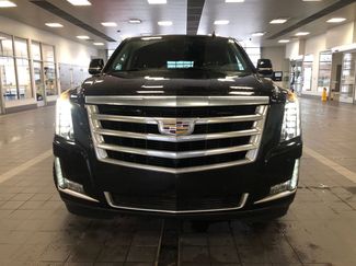Used 2020 Cadillac Escalade ESV Luxury video 2