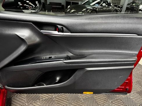 Used 2018 Toyota Camry SE w/ Protection Package (Q2) image 57
