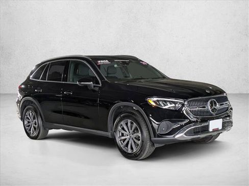 Certified 2025 Mercedes-Benz GLC 300 image 6