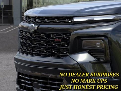 New 2026 Chevrolet Traverse RS FWD image 13