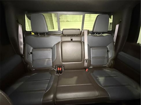 Used 2022 GMC Sierra 3500 Denali image 35