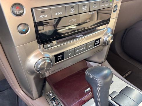 Used 2019 Lexus GX 460 image 20