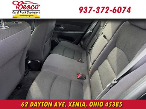 Used 2014 Chevrolet Cruze LT w/ Technology Package image 10