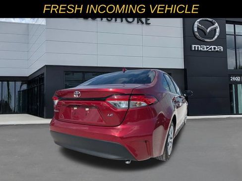 Used 2024 Toyota Corolla LE FWD image 3