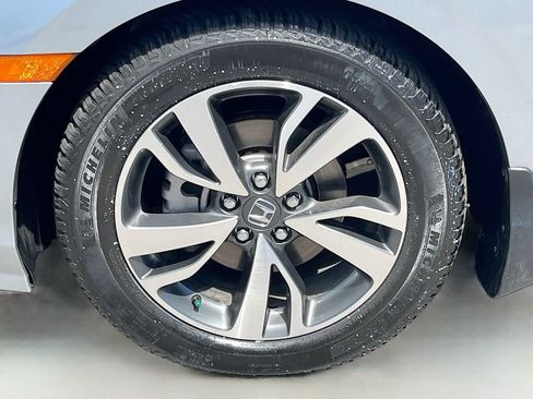 Used 2023 Honda Odyssey Touring image 34