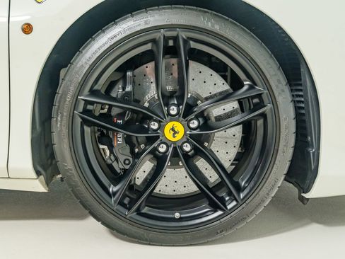 Used 2018 Ferrari 488 Spider RWD image 24