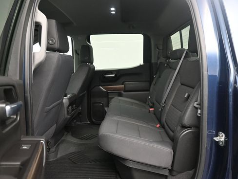 Used 2020 Chevrolet Silverado 1500 LT Trail Boss AWD/4WD image 12