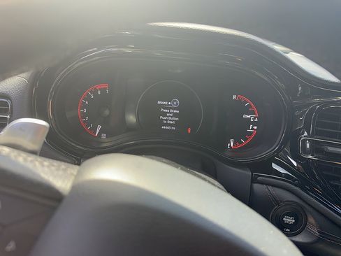Used 2021 Dodge Durango R/T RWD image 8