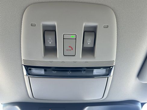 New 2025 Nissan Armada Platinum Reserve image 18