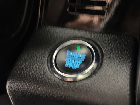 Used 2021 Ford F250 Lariat image 24