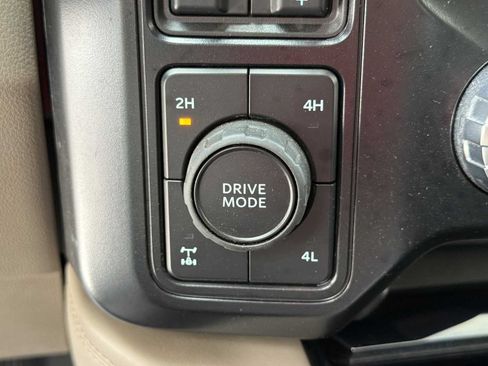 Used 2026 Ford F350 Platinum w/ Platinum Plus Package AWD/4WD image 35