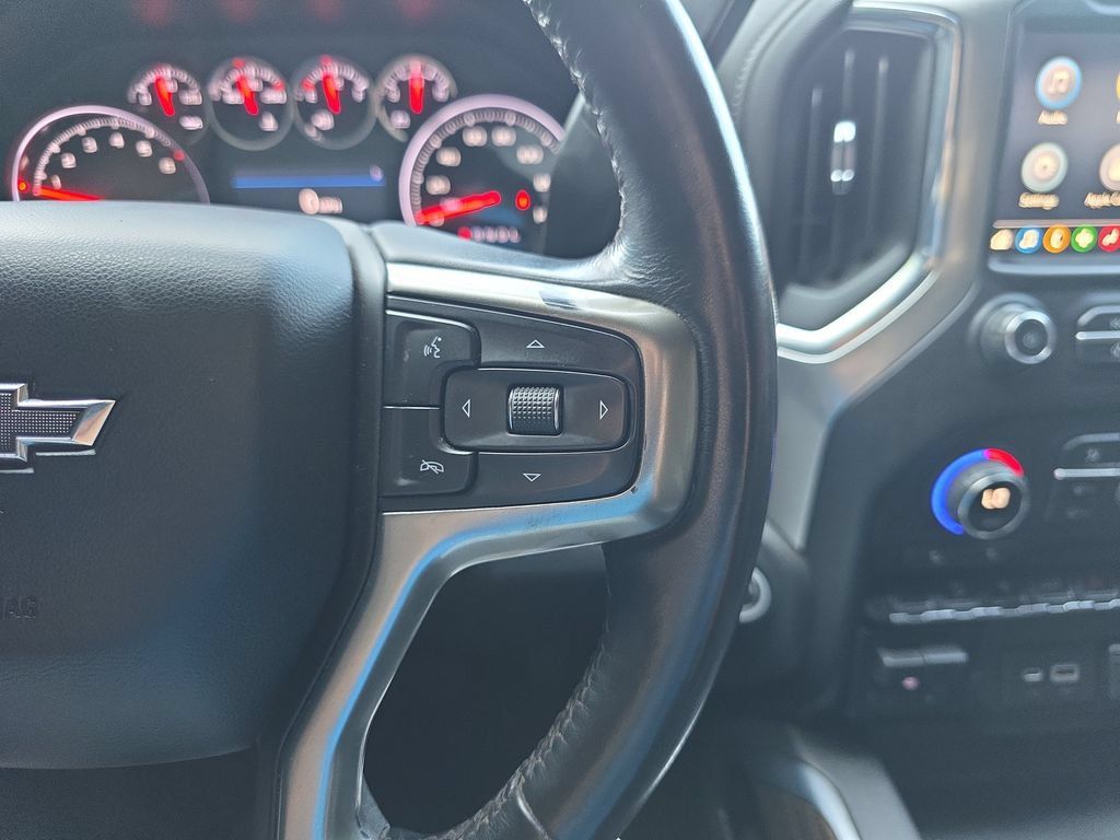 Used 2021 Chevrolet Silverado 1500 RST AWD/4WD image 22