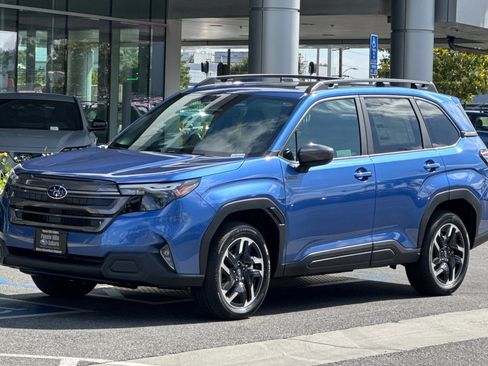 New 2026 Subaru Forester Touring AWD/4WD image 8