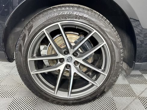 Used 2023 Porsche Macan image 31