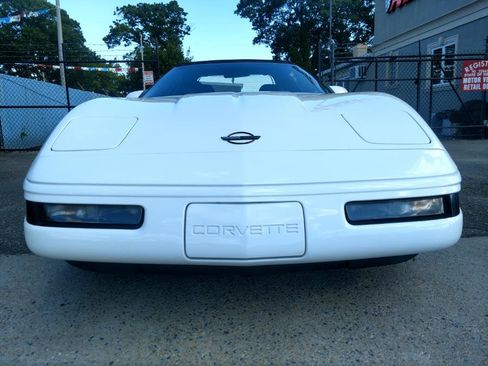 Used 1994 Chevrolet Corvette Convertible RWD image 26