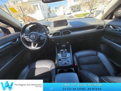 Used 2019 MAZDA CX-5 Touring image 9