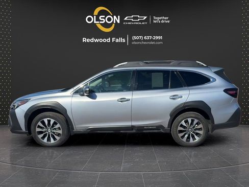 Used 2024 Subaru Outback Touring XT AWD/4WD image 11
