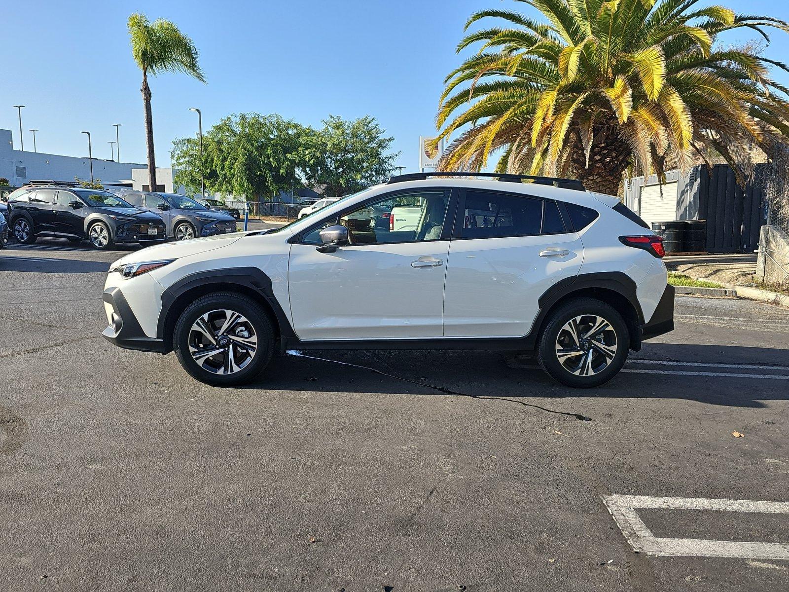 Used 2024 Subaru Crosstrek 2.0i Premium w/ Popular Package #3 AWD/4WD image 4