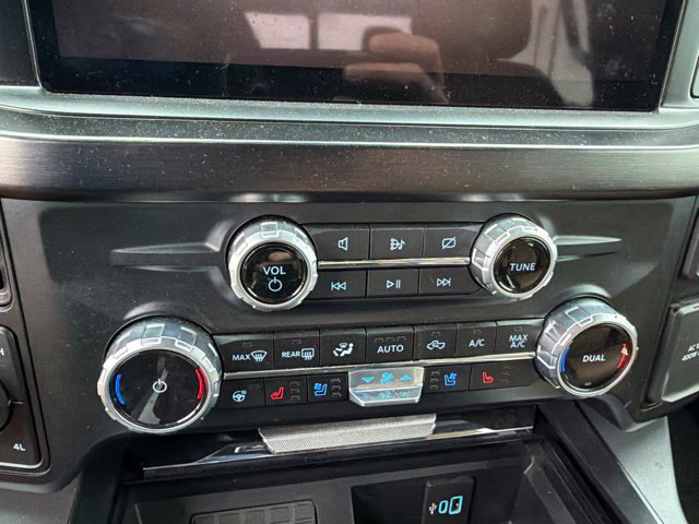 Used 2023 Ford F350 Lariat AWD/4WD image 10