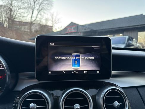 Used 2018 Mercedes-Benz C 300 Sedan image 30