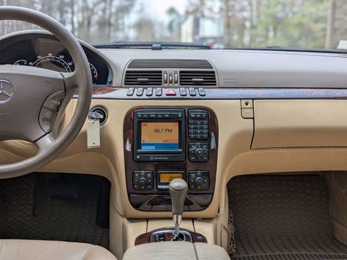 Used 2001 Mercedes-Benz S 500 image 19