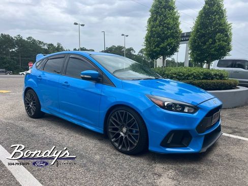 Used 2017 Ford Focus RS AWD/4WD image 3