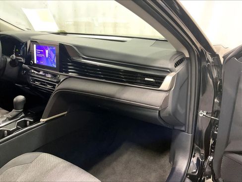 Certified 2025 Toyota Camry LE image 13