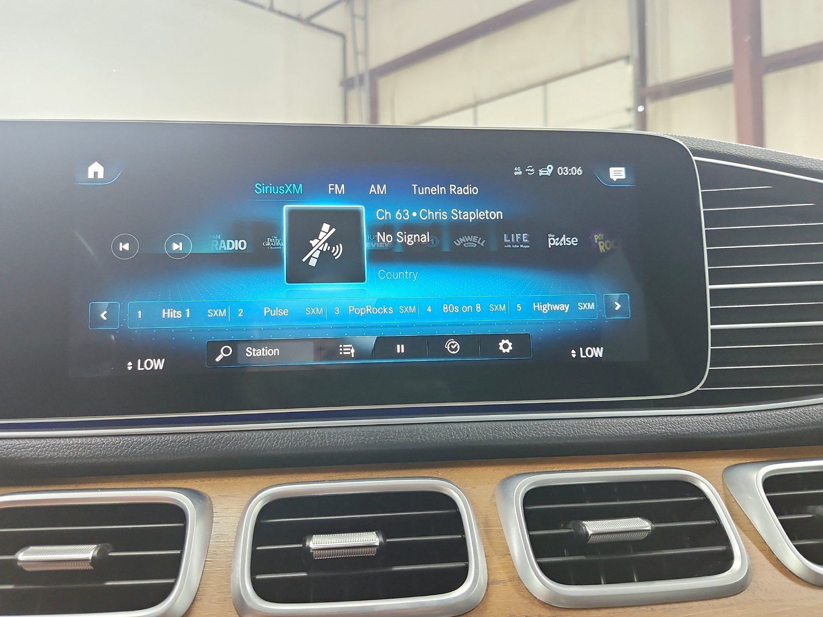Used 2022 Mercedes-Benz GLE 350 image 28